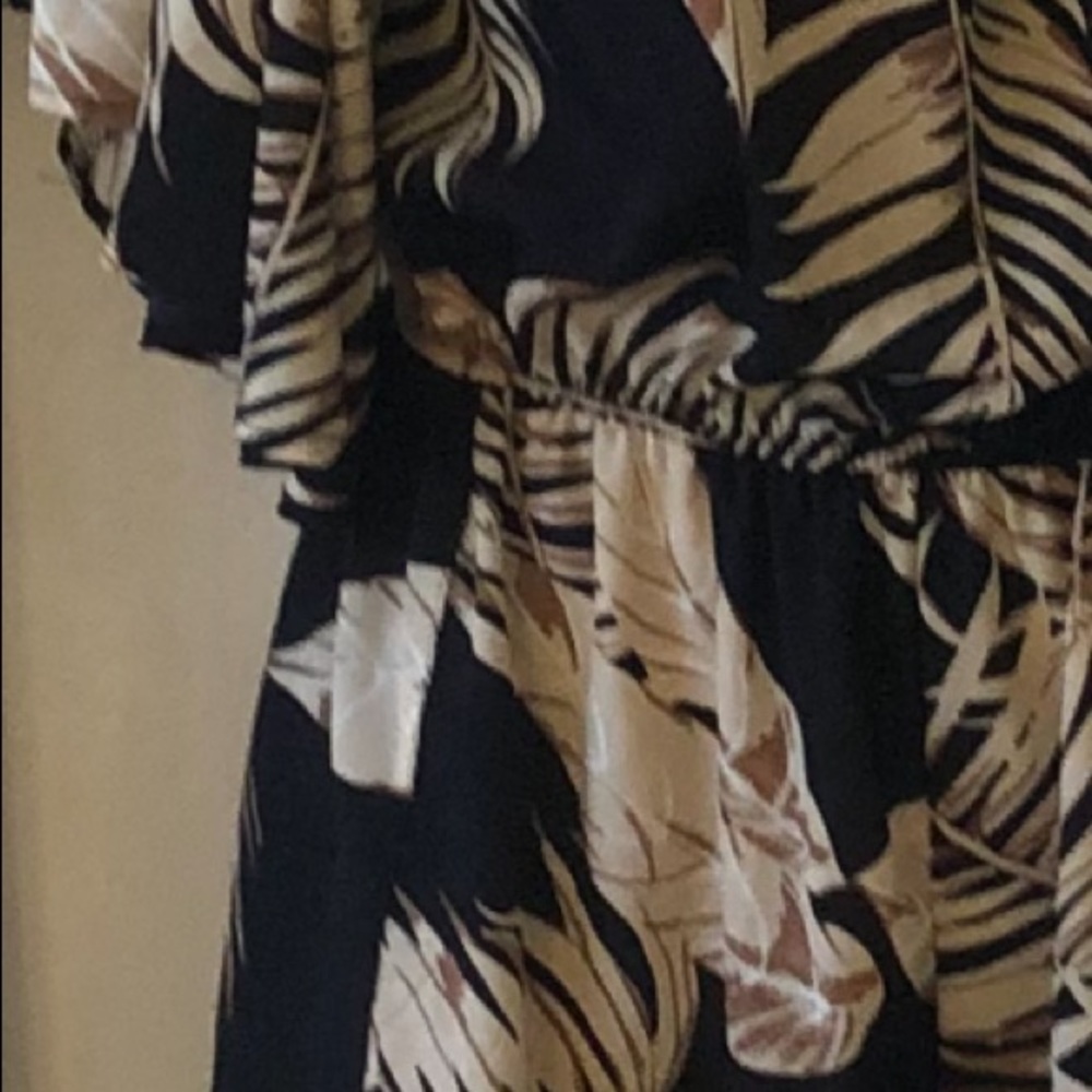 Romper - Picture 3 of 3
